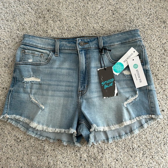Studio Blue Pants - NEW Studio Blue Lulu High Rise Fringe Hem Shorts 10 30